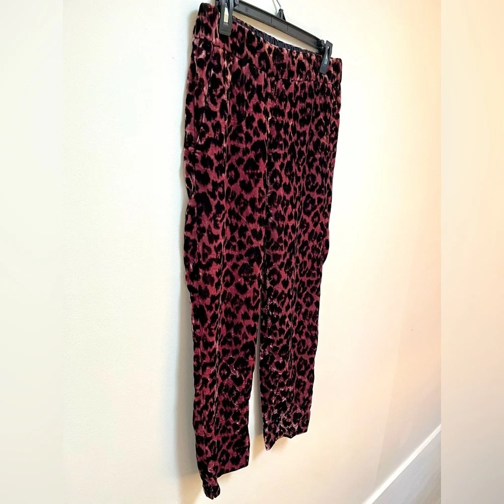 J.Crew Pink Leopard Velvet Pants size 4
